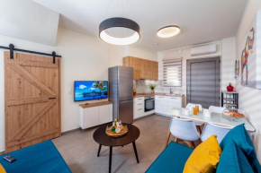 Premium Irianna Apt 2BR - Central